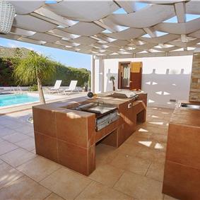 3 bedroom villa with pool and sea views near Scopello, sleeps 6